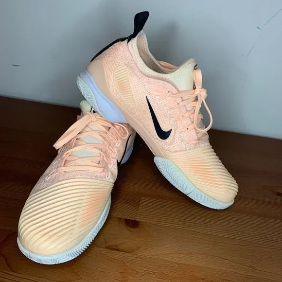 Women's  Tennis Nike Air Zoom Ultra React HC in Peach Size 8.5 - Picture 7 of 10